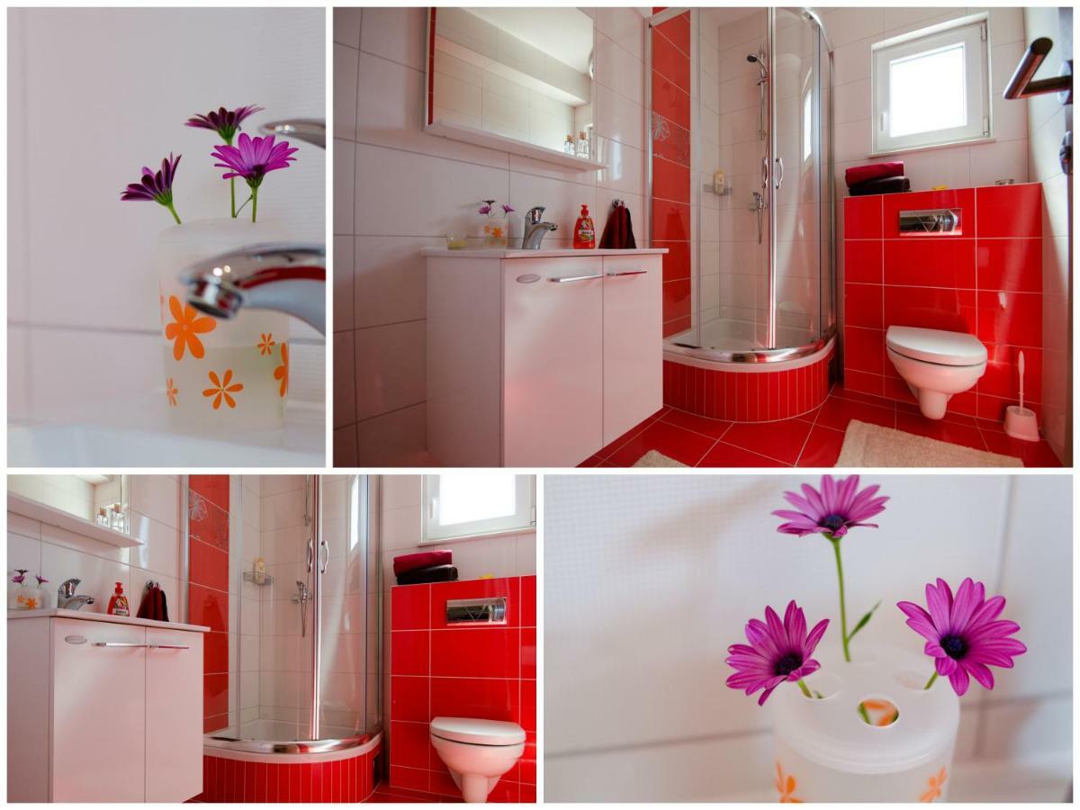 Apartment Danijela Traù Esterno foto